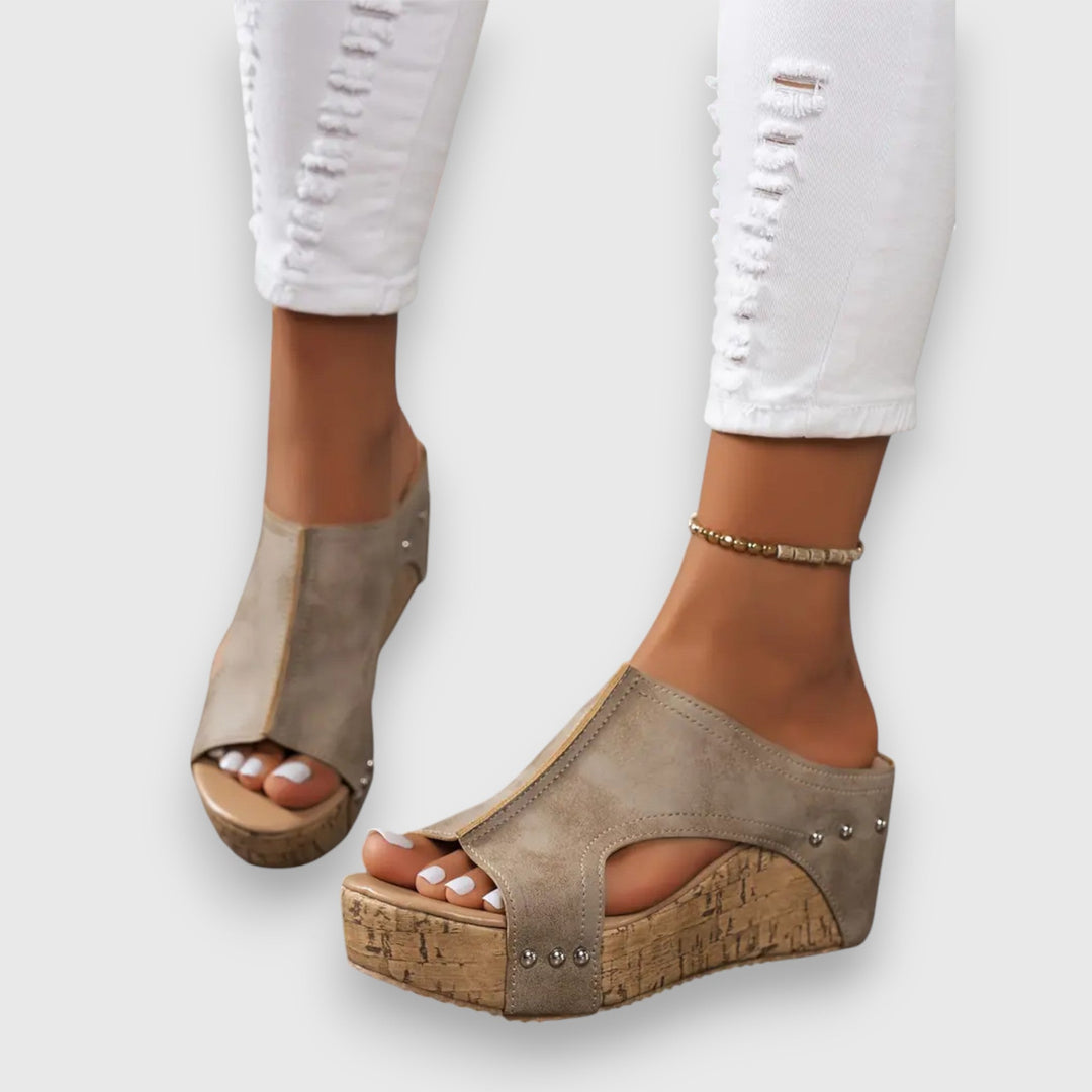 Vicky – Wedge Sandals
