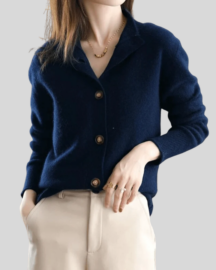 Clara | Retro-Style Knitted Cashmere Cardigan
