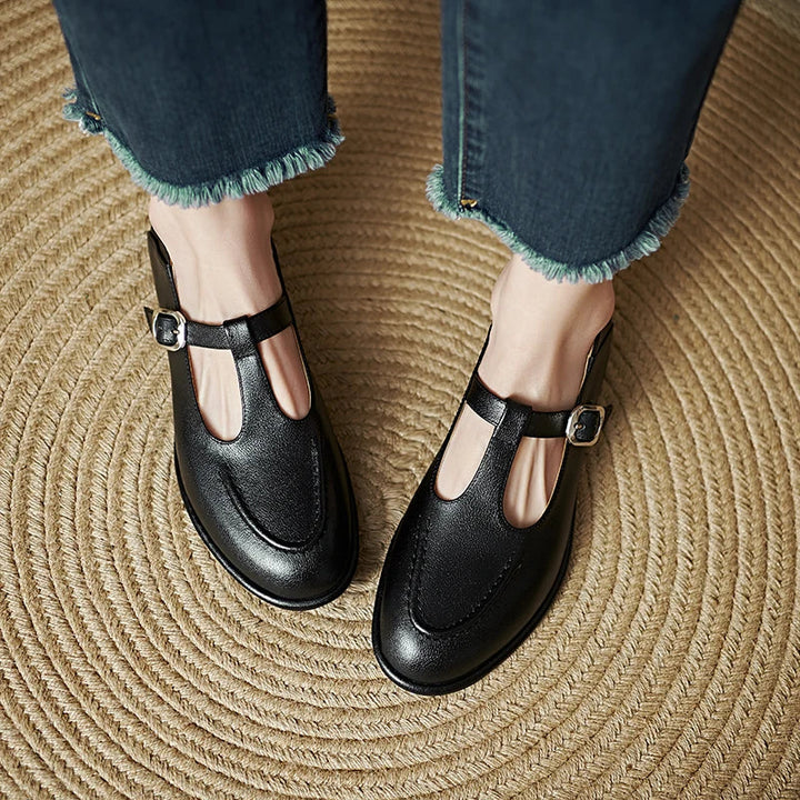 Clara | Low Heeled Pumps