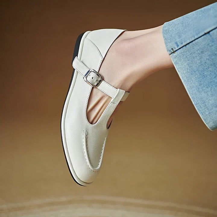 Clara | Low Heeled Pumps