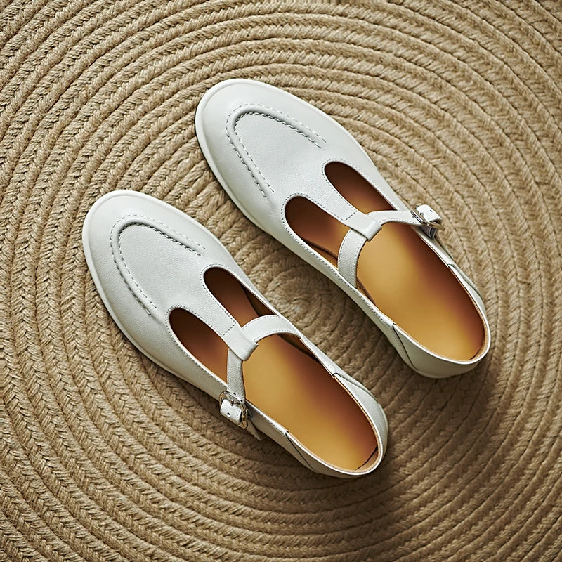 Clara | Low Heeled Pumps